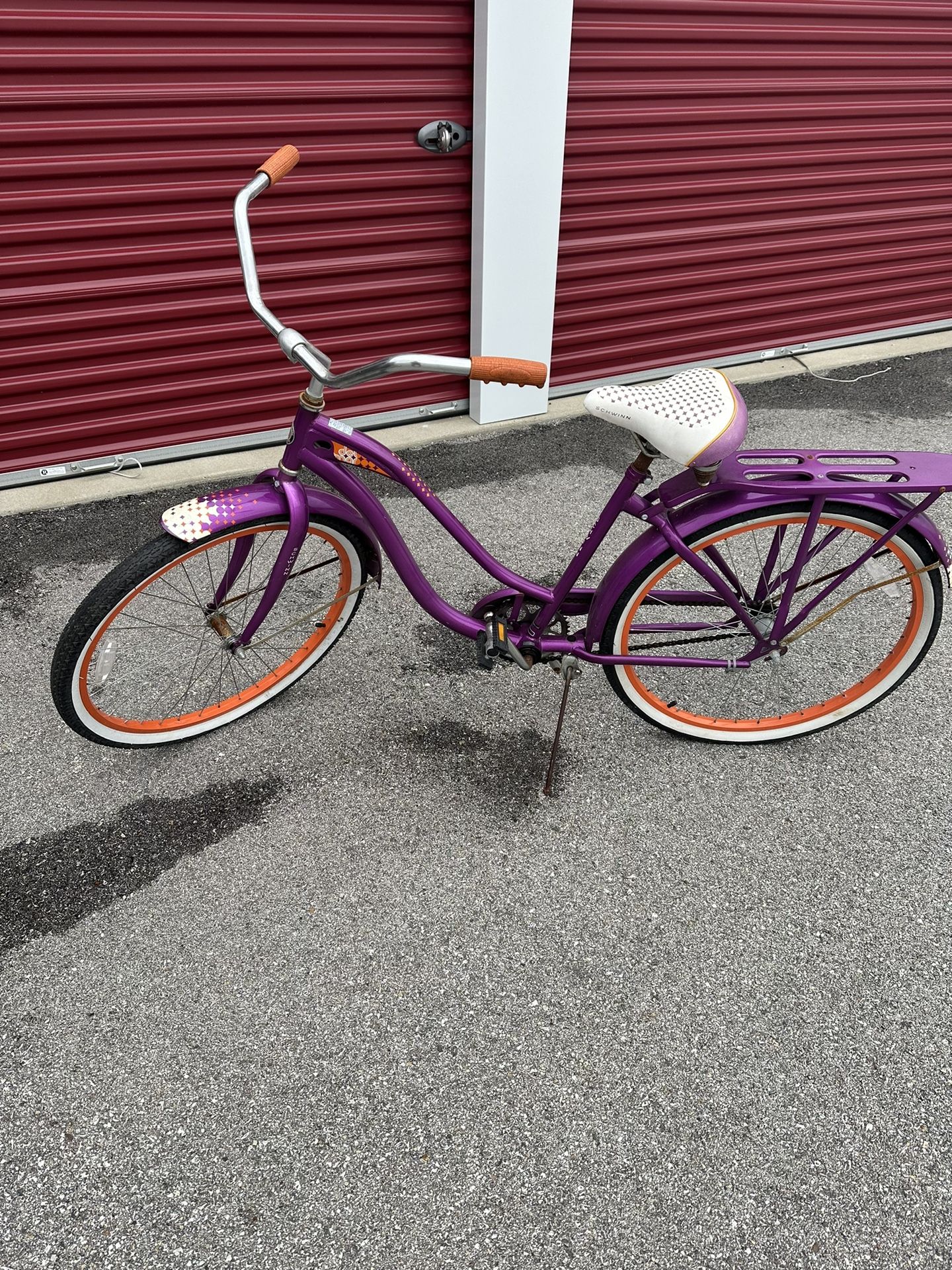 Huffy And Schwinn Beach Cruisers for Sale in Aurora, IL OfferUp