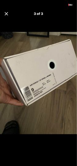 Air forces off-white