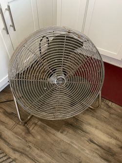 Three Speed PATTON Air Circulator Industrial Fan 20”