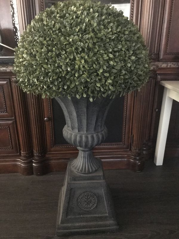Faux topiaries for Sale in Gilbert, AZ OfferUp