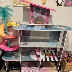 LOL DOLLHOUSE