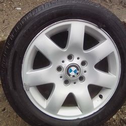 16' BMW Rim