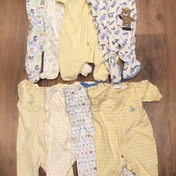 Baby Clothing size 0-3 mos. (19 pieces )