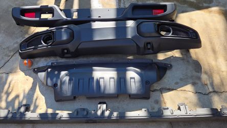 2025 Jeep Gladiator Bumpers