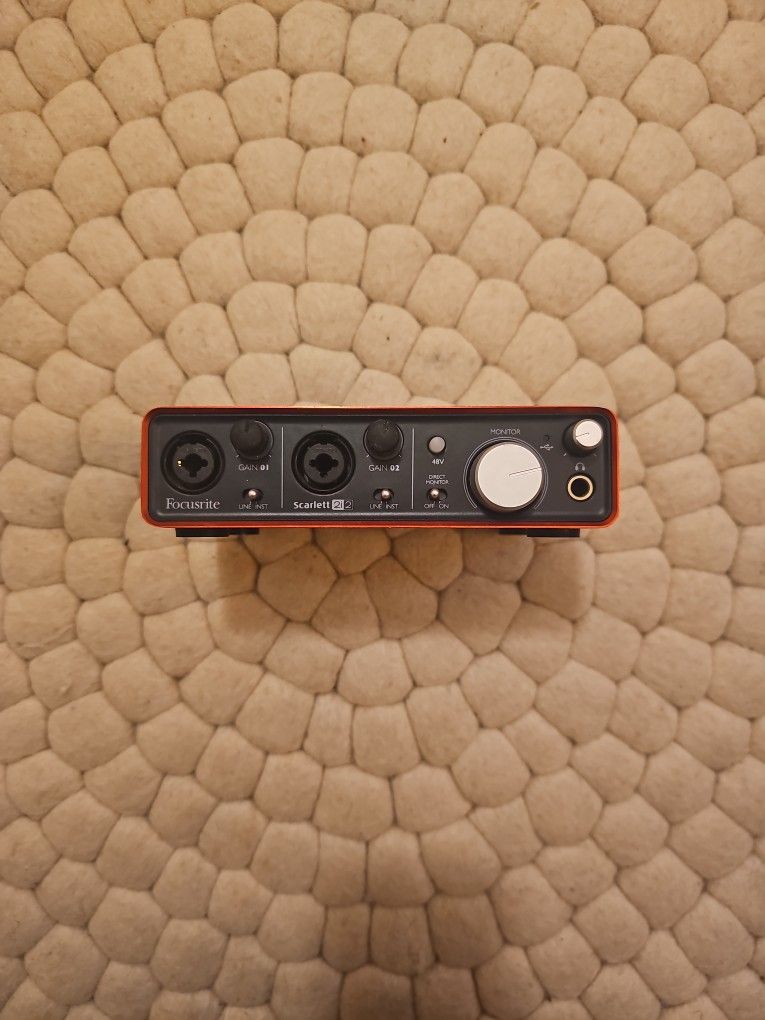 focusrite scarlett 2i2 external sound card