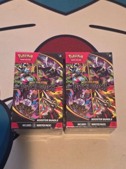 Pokémon TCG Mega Evolution Pitch Black Booster Bundle