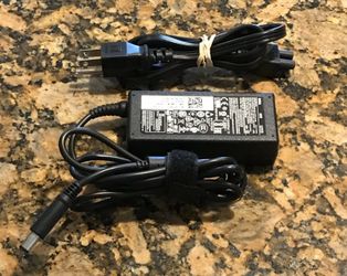 Dell ac adapter LA65NS2-01 SMALL PIN