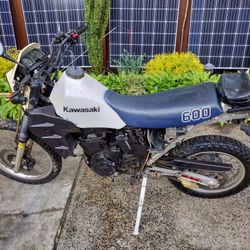 Kawasaki kLR 600 Thumper 1985