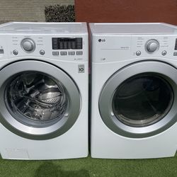 LG Washer And Dryer Set