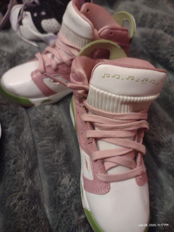 Kids Nike Sneakers
