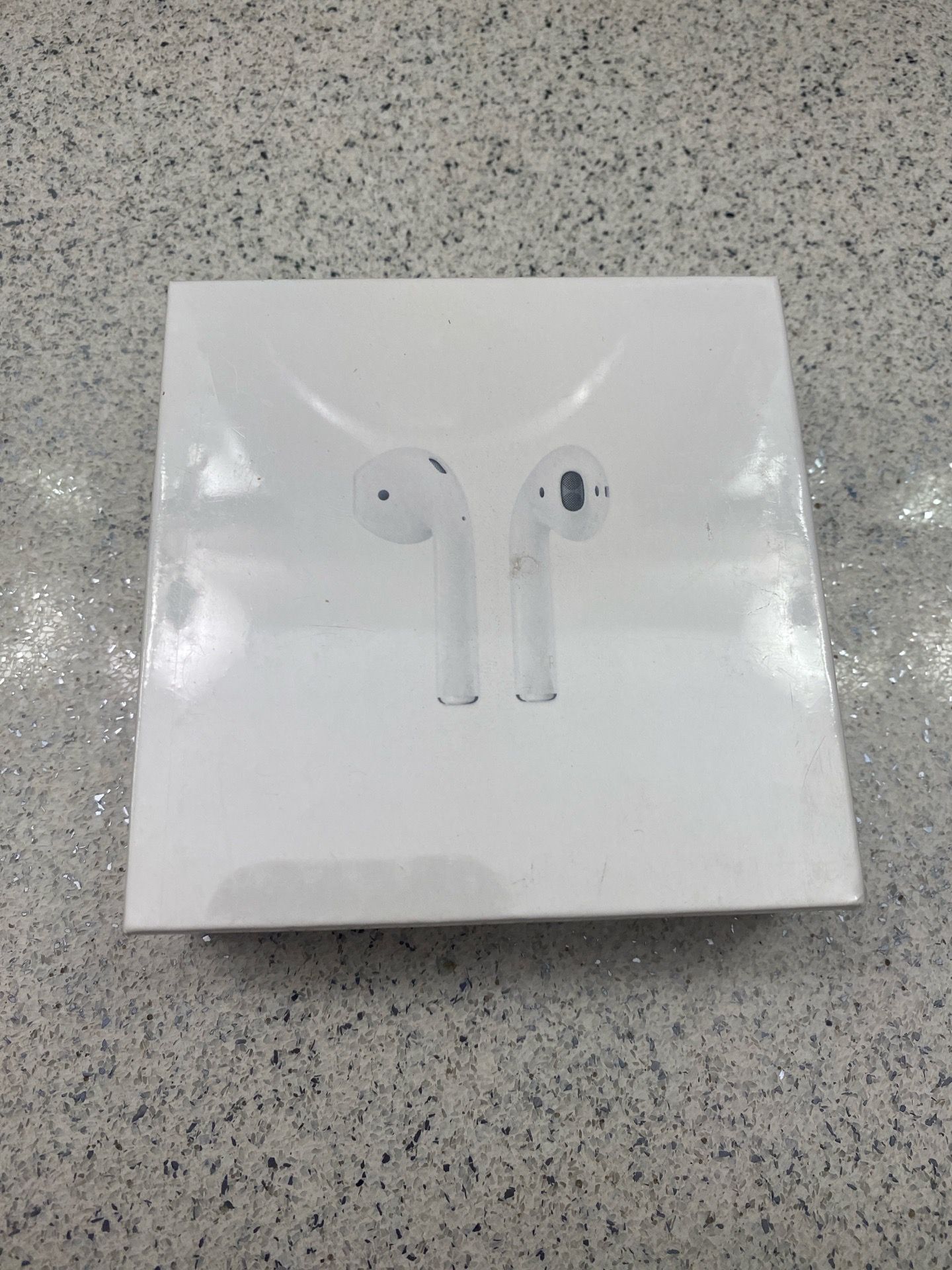Apple AirPods 2nd Generation with Wireless Charging Case *Brand New in Box*