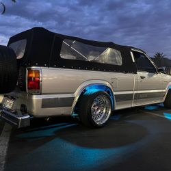 1988 Mazda B2200 Lowrider Mini Truck 