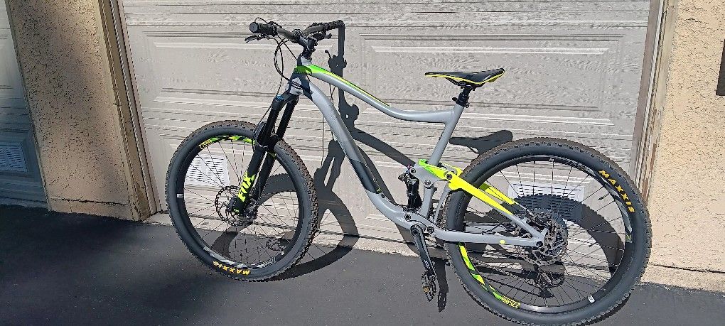 Giant Trance 2 Mountain Bike
