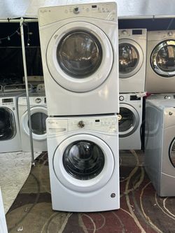 Whirlpool Front Load Washer & Dryer Set 