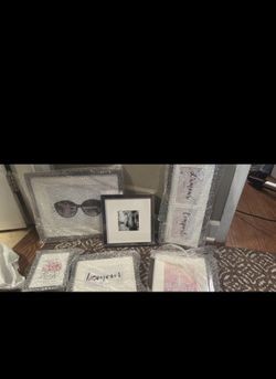 Paris theme frames & decor