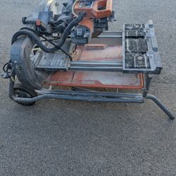 Ridgid Portable Rolling Table Saw