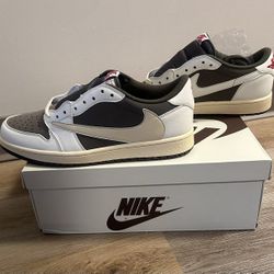 Jordan 1s Travis Scott 