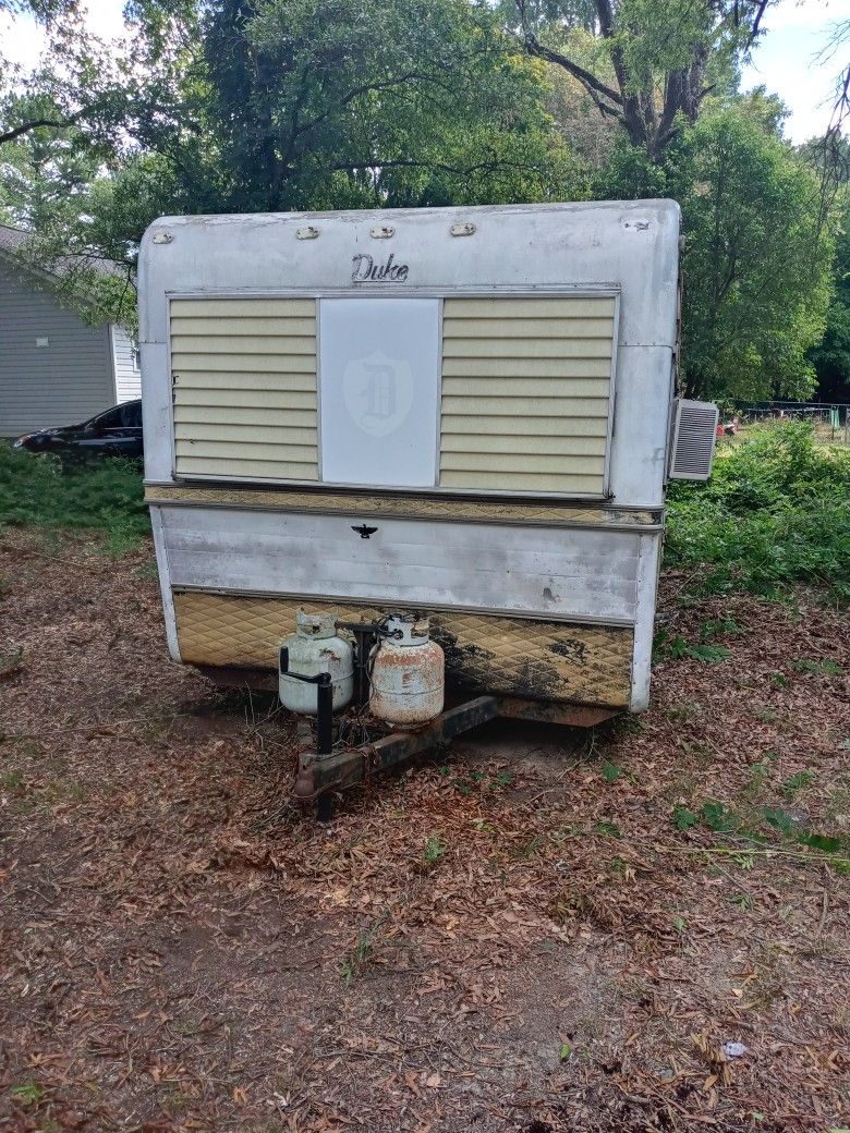 Duke Camper