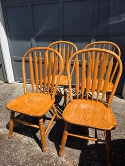 Set of wood chairs
