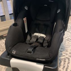Evenflo Infant Car seat With Base