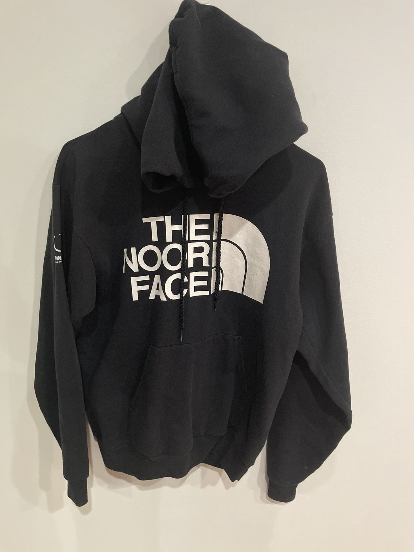 Women’s Black Hoodie A Noor Face Size Small Sweatshirt Hooded Sweater