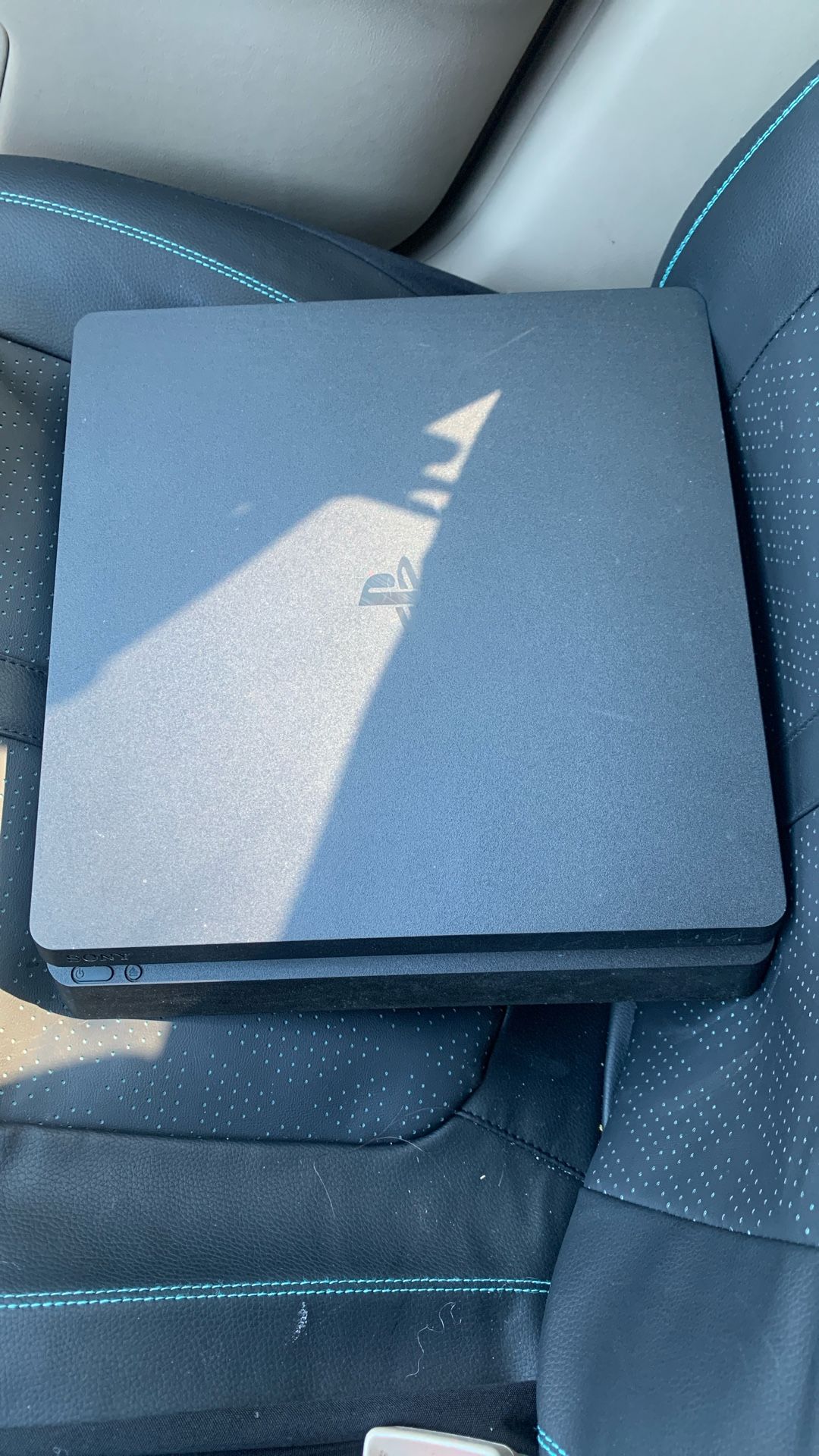 PS4