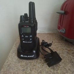 2 New Midland Walky Talkys 