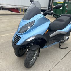 Piaggio Mp3