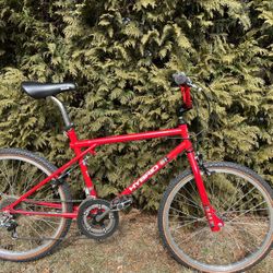 Rare 1989 24” GT Hybrid Bmx