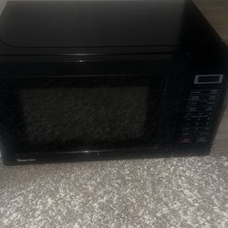 Magic Chef Microwave 