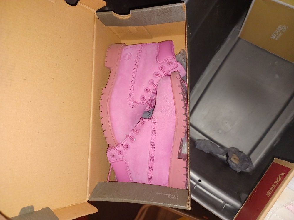Pink Timberlands Youth Size 1