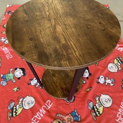 Round End Table