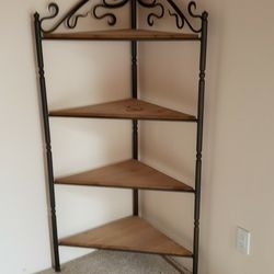 Corner Shelves