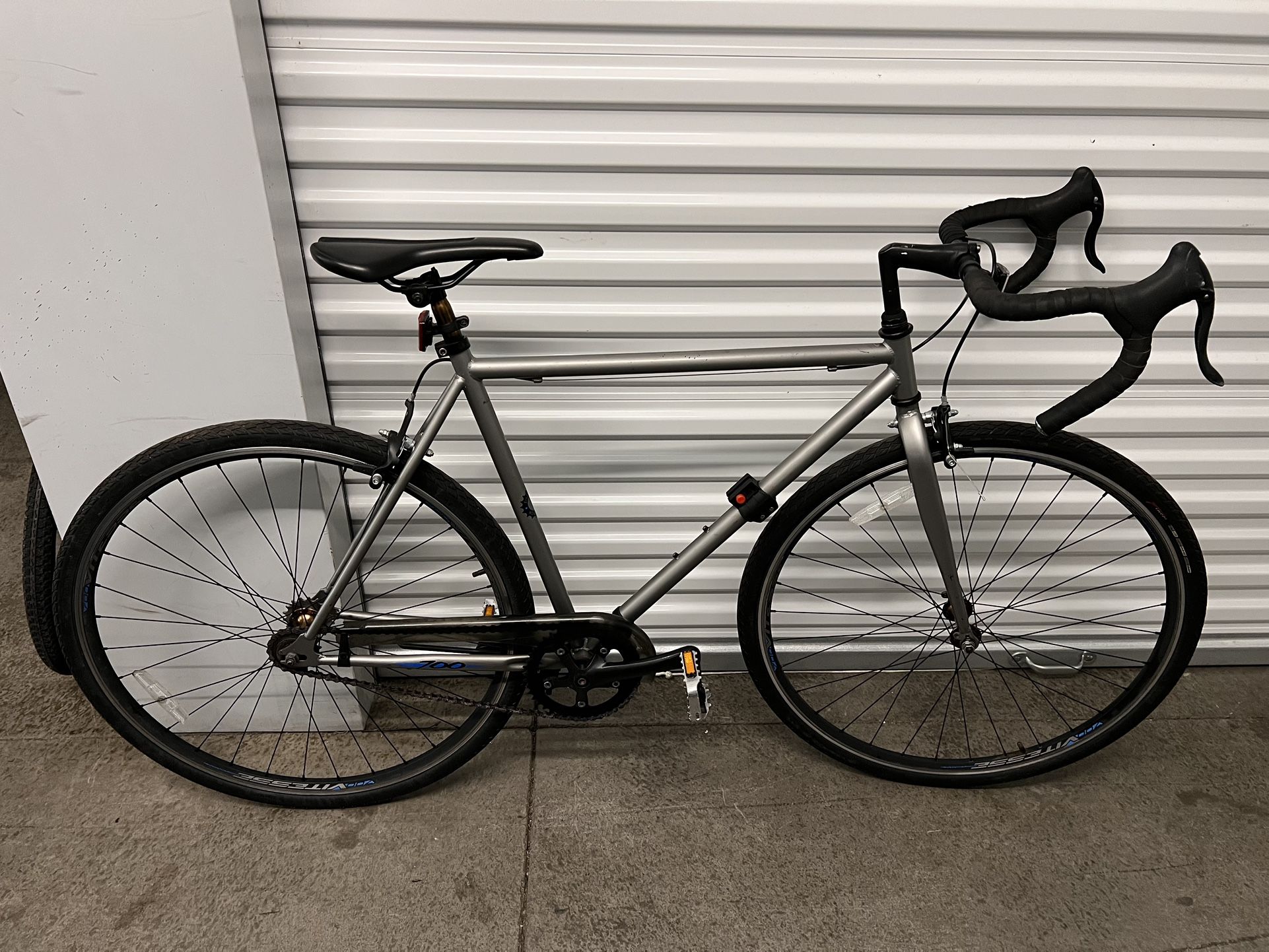 FIXIE Road bike 22” Frame