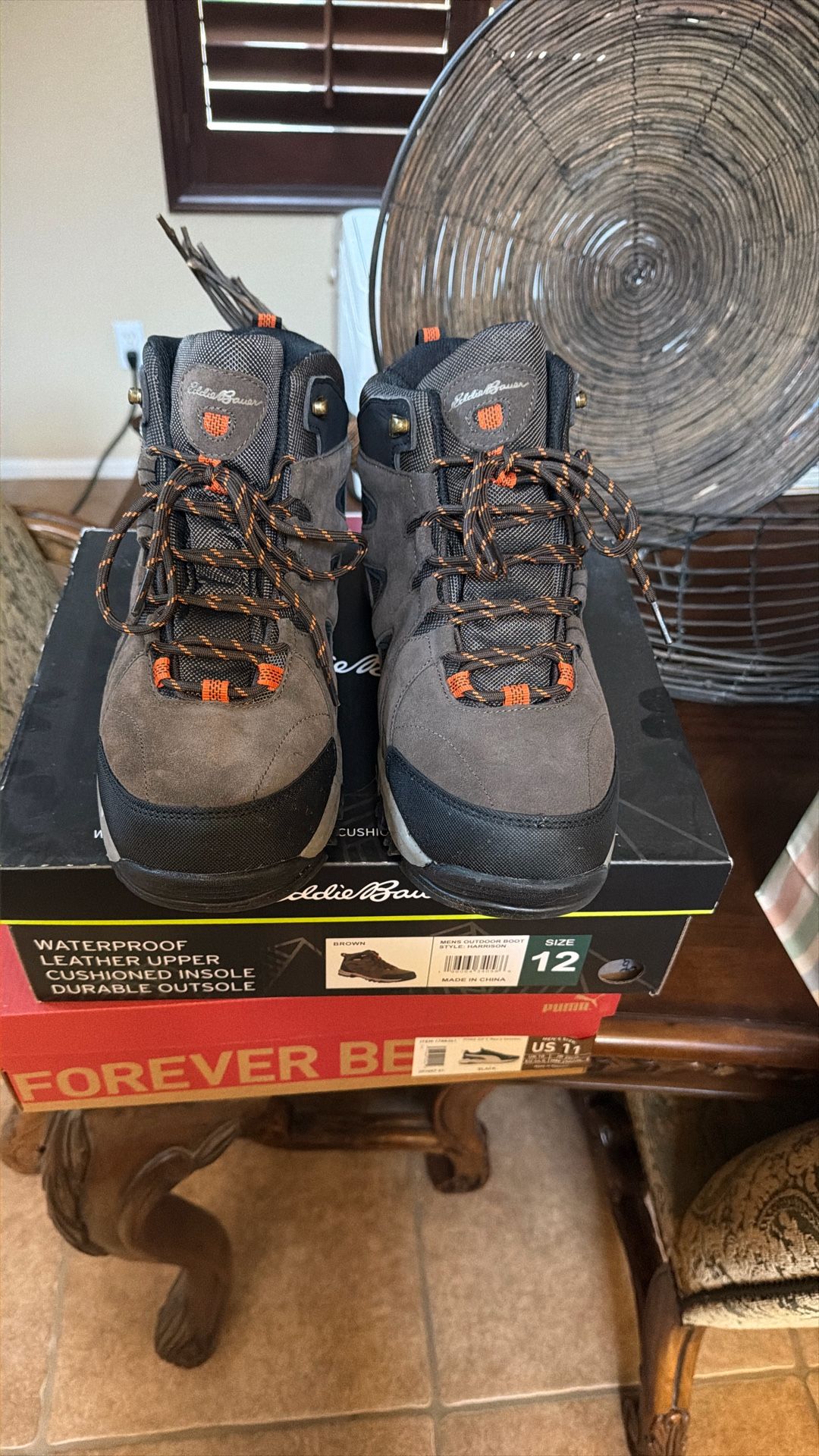 Men Eddie Bauer hiking Shies Size 12