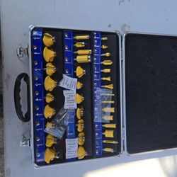 Router Bit Set  1/4th Inch Shank