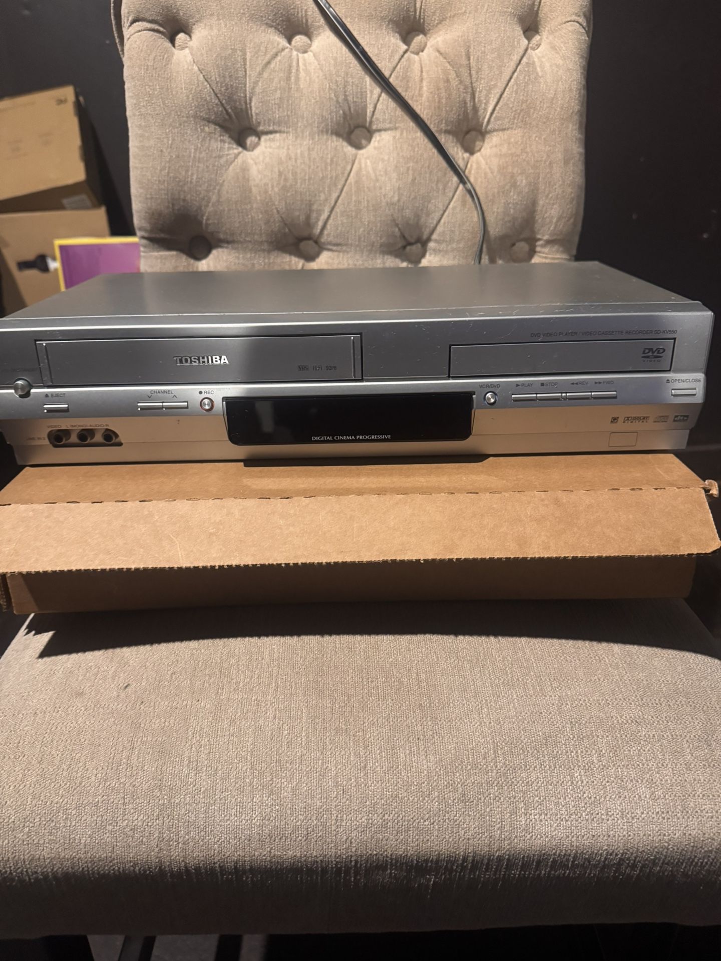 Toshiba VHS And DVD Player