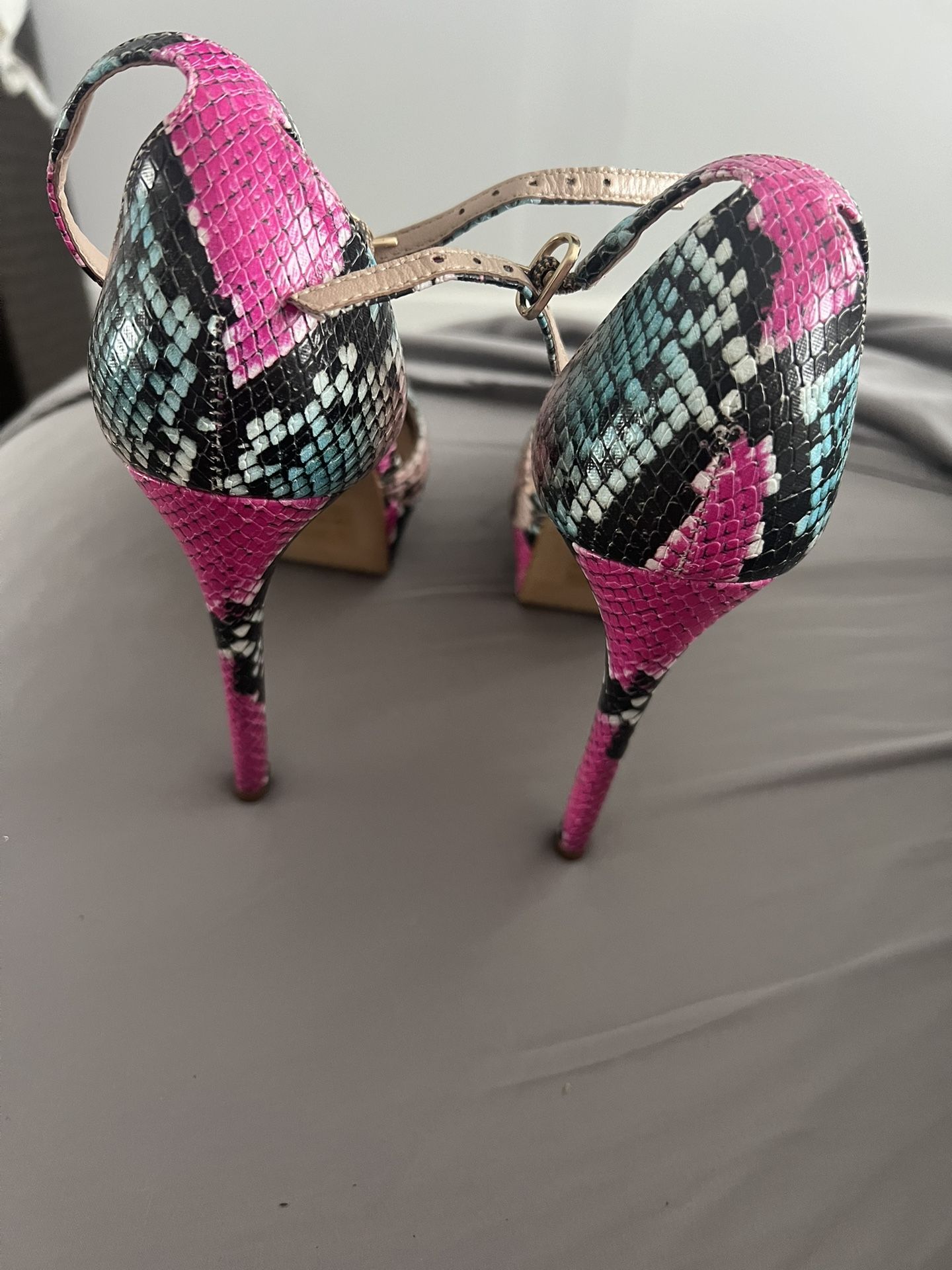 Aldo Pink Snake Print Heels Open Toe