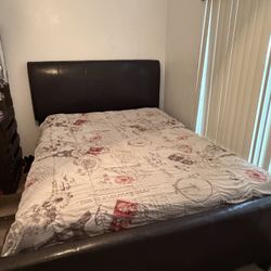 Queen Bed With Dresser And Nightstand 