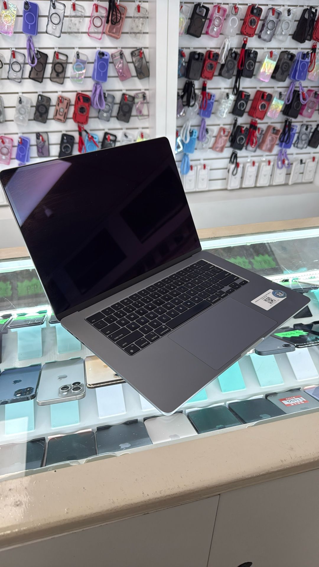 MacBook Air M2 15 Inch