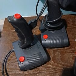 Atari 7800 Pro. Gaming System 