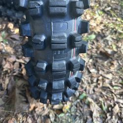 Dunlop Geomax AT 81 ( 120/90-18 ) Rear