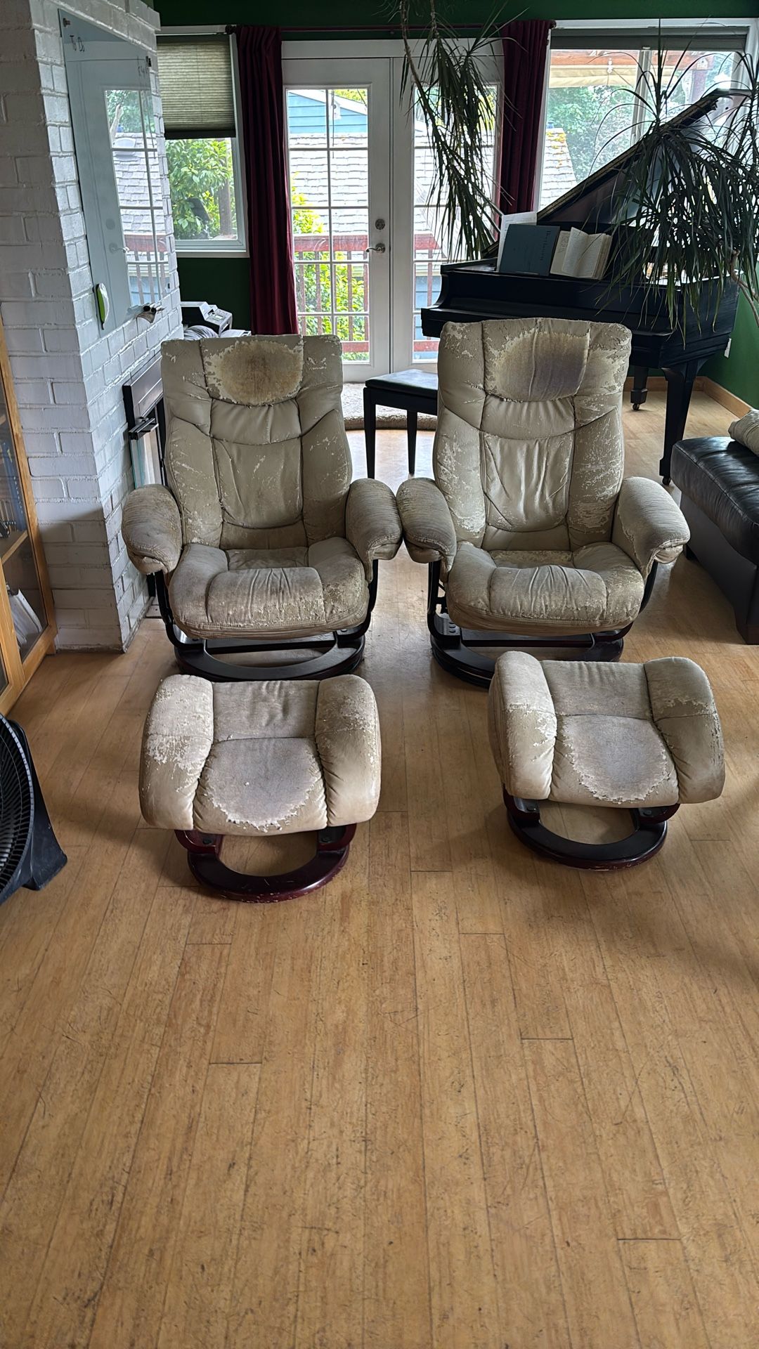 Pair Of Reclining Chairs w Foot Stools.
