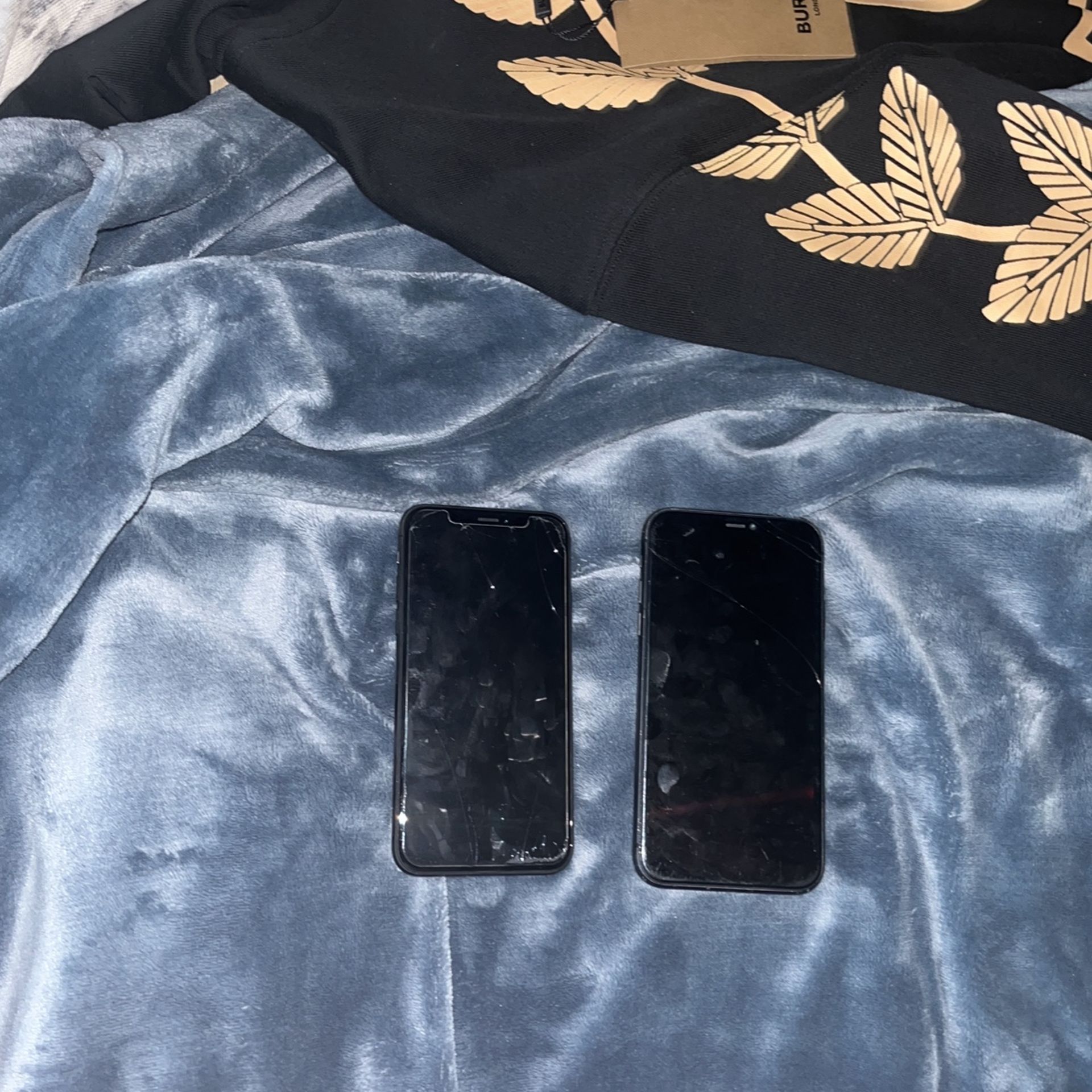 Old Phones I Don’t Need 