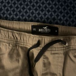 Hollister Joggers size M