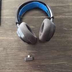 Steelseries Arctis Nova 7p Wireless headset 
