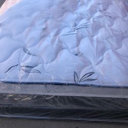 CAL KING PILLOW TOP MATTRESS SET WHIT BOX SPRING ✅ 