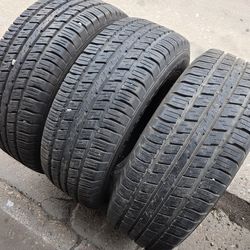3 tires 265/70/16 Sumitomo Encounter Ht