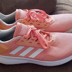 GORGEOUS ADIDAS WOMEN'S SHOES
