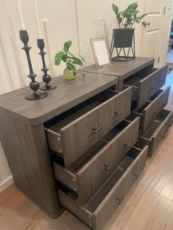 Brand New Set of Modern Night Stands